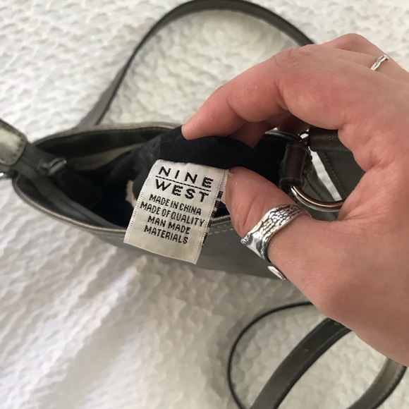 Nine West / Metallic Crossbody Purse - Picture 5 of 6
